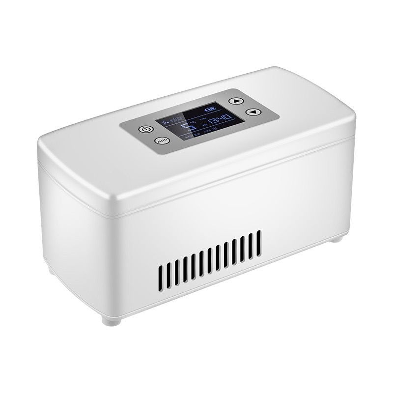 ثلاجة صغيرة للأدوية وأبر الأنسولين تعمل بالشحن