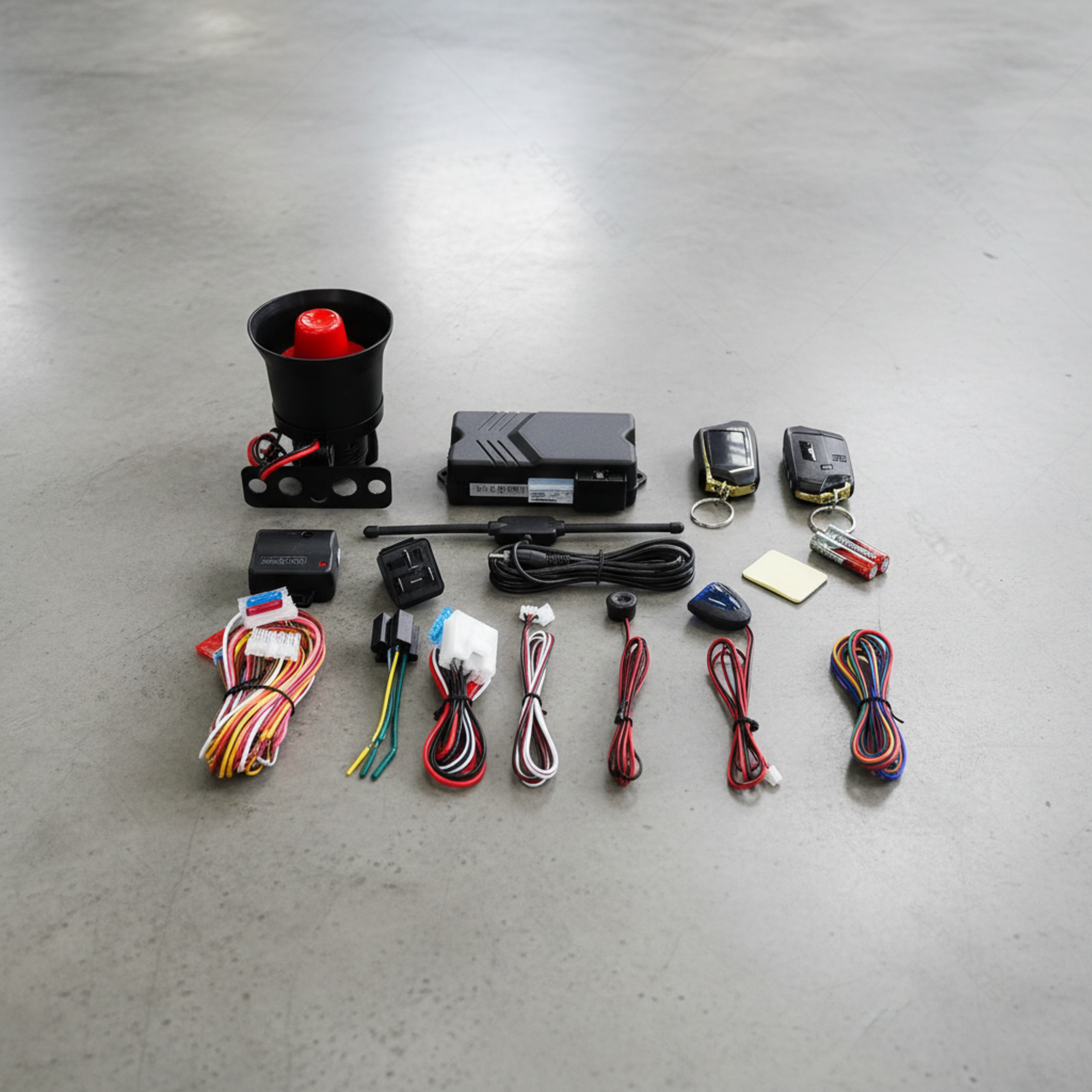 جهاز انذار وتحكم واستشعار للسيارة